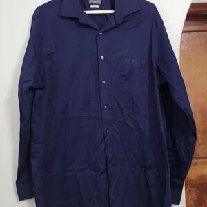 Van Heusen Long Sleeve Button Up with Pocket